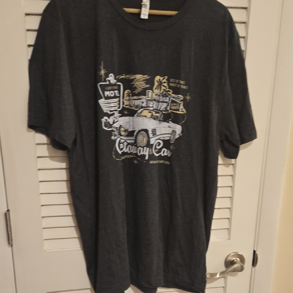 NWOT Taylor Swift Reputation Getaway Car Retro Graphic  T-Shirt